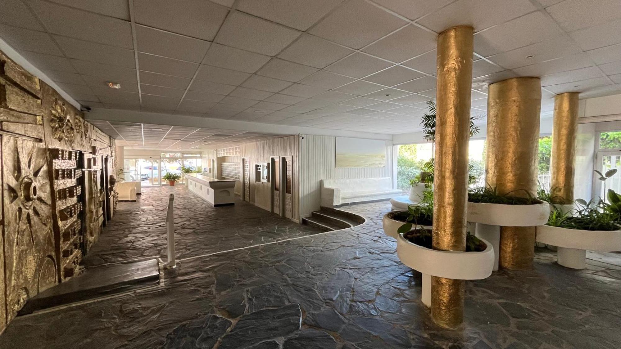Apartamiento Vista Al Mar - Holiday Center En Roses Luaran gambar
