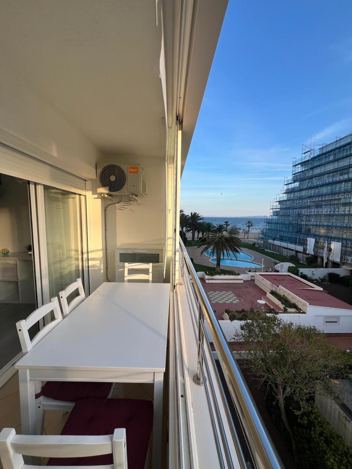 Apartamiento Vista Al Mar - Holiday Center En Roses Luaran gambar